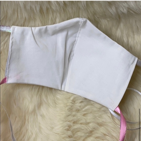 ❤️Womens Couture Rainbow Holograph Face Mask❤️ - Picture 6 of 6